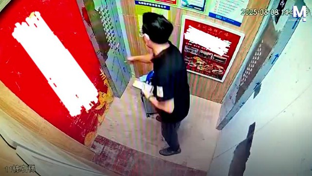 Lý do không ngờ khiến người đàn ông suýt "đứng tim" trong thang máy - Ảnh 1.