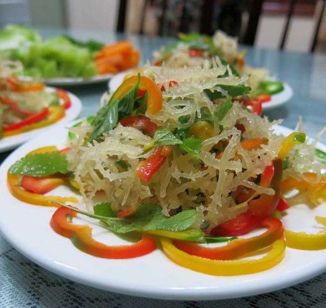 Rau dại xưa không ai "ngó" nay thành đặc sản đắt đỏ, 1 triệu đồng/kg - Ảnh 4.