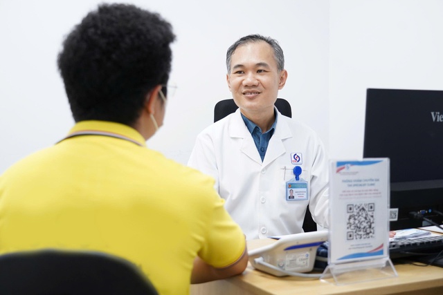 Từ nỗi lo không con đến niềm vui làm cha của người đàn ông mắc vô sinh hiếm gặp- Ảnh 1.