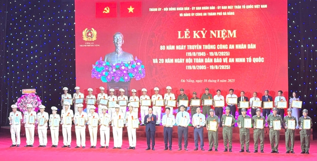 Công an Đà Nẵng khẳng định vai trò “lá chắn thép” trong giai đoạn mới- Ảnh 3.