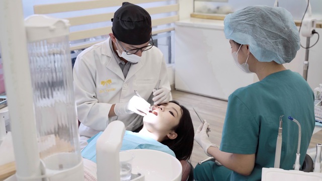 Bác sĩ tiết lộ thời điểm vàng để niềng răng hiệu quả nhất - Ảnh 1. Bác sĩ tiết lộ thời điểm vàng để niềng răng hiệu quả nhất - Ảnh 1.