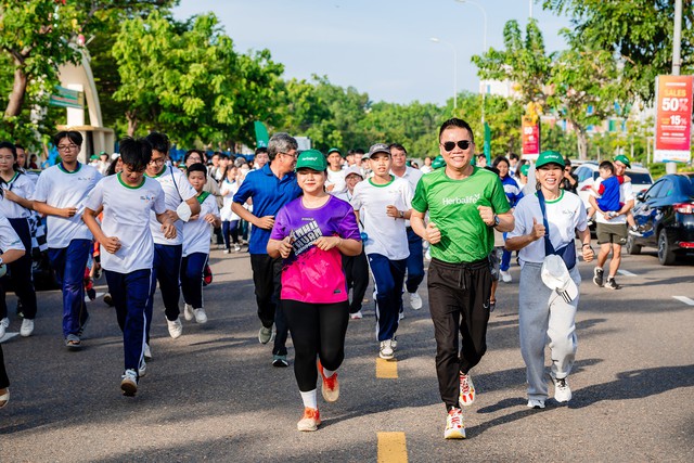 Herbalife Việt Nam phối hợp cùng Ủy ban Olympic Việt Nam tổ chức chuỗi Ngày Olympic trên toàn quốc - Ảnh 3.