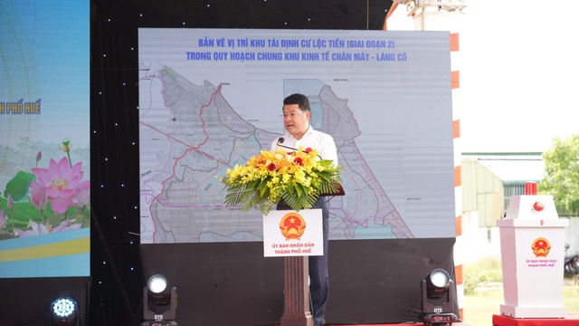 Huế đồng loạt khởi công 4 dự án tái định cư, nghĩa trang phục vụ đường sắt tốc độ cao- Ảnh 1. Huế đồng loạt khởi công 4 dự án tái định cư, nghĩa trang phục vụ đường sắt tốc độ cao- Ảnh 1.