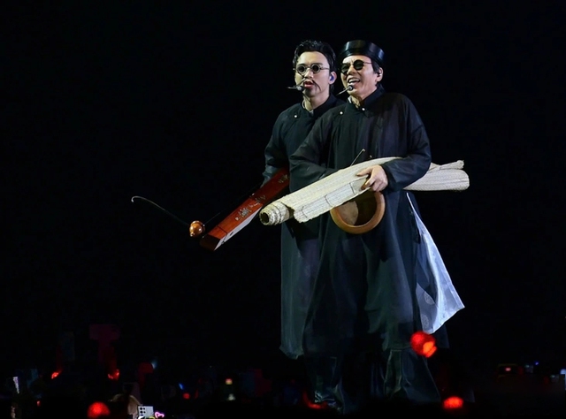 "Hoàng tử ballad" gây sốt với hình ảnh thời học lớp 3 xuất hiện ở Gặp nhau cuối tuần - Ảnh 4.