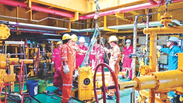 “Một đội ngũ – Một mục tiêu”: Sức mạnh đoàn kết trong lãnh đạo toàn diện của Đảng bộ Petrovietnam - Ảnh 3.