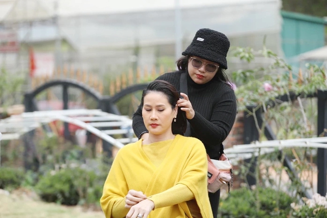 "Ác nữ màn hình": U50 là mẹ đơn thân nuôi 2 con, sống trong biệt thự 4 tầng khang trang- Ảnh 2. "Ác nữ màn hình": U50 là mẹ đơn thân nuôi 2 con, sống trong biệt thự 4 tầng khang trang- Ảnh 2.