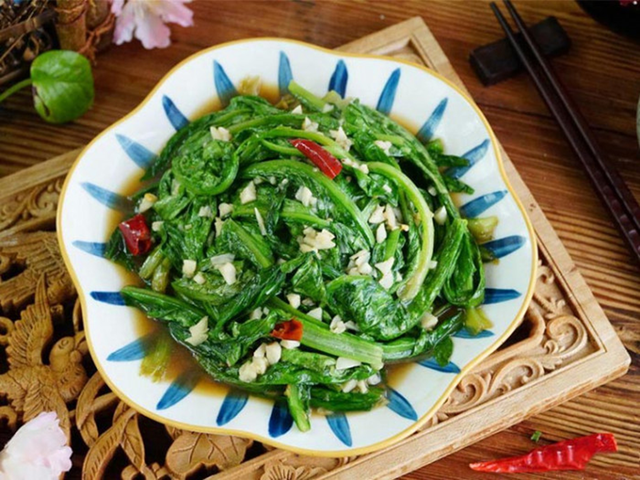 2 loại rau ít "ngậm" thuốc trừ sâu, cái số 1 đầy ở chợ nhiều người không biết mà mua - Ảnh 2.