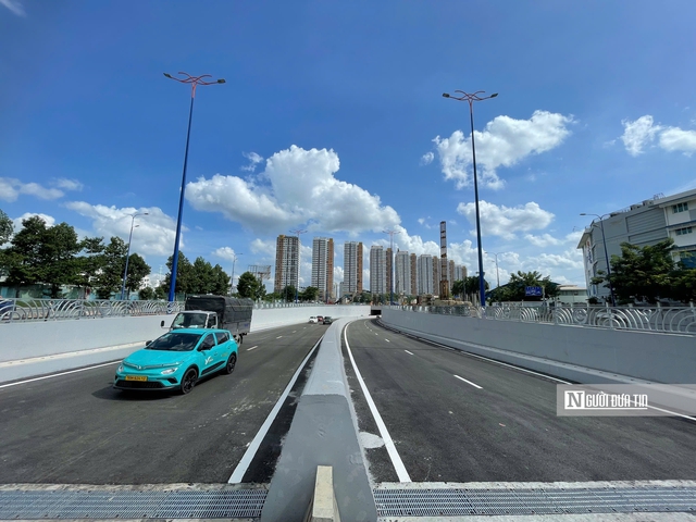 Khẩn trương rà soát, kiểm tra việc chậm tiến độ dự án nút giao An Phú- Ảnh 3.