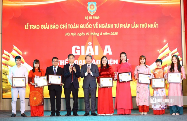 Tạp chí Đời sống và Pháp Luật đoạt giả A cuộc thi về ngành Tư pháp lần thứ nhất - Ảnh 2.