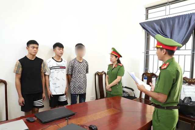 Hà Tĩnh: Thiếu tiền ăn chơi, 3 đối tượng đột nhập vào cơ sở tôn giáo để trộm tài sản - Ảnh 1.