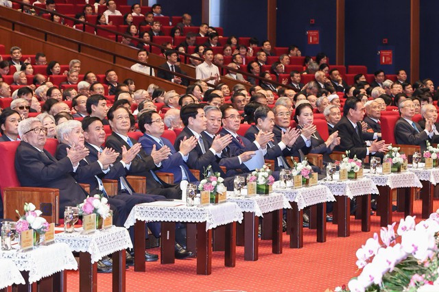 Tổng Bí thư: Quốc hội phải dám mở đường, dám sửa đường, dám quyết định những vấn đề khó- Ảnh 1. Tổng Bí thư: Quốc hội phải dám mở đường, dám sửa đường, dám quyết định những vấn đề khó- Ảnh 1.