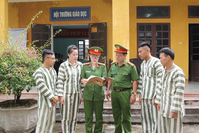 Hơn một thập kỷ khoan hồng, 104.000 phận đời được viết lại trang mới - Ảnh 1.