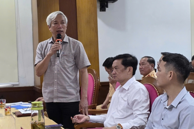 Đà Nẵng đối thoại, tăng cường kiểm tra xử lý xe chở khách vi phạm- Ảnh 3. Đà Nẵng đối thoại, tăng cường kiểm tra xử lý xe chở khách vi phạm- Ảnh 3.