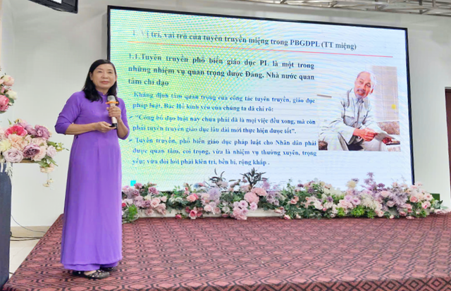 Hội Luật gia Tp.Hải Phòng và Sở Tư pháp tập huấn kỹ năng tuyên truyền cho 100 đại biểu- Ảnh 2. Hội Luật gia Tp.Hải Phòng và Sở Tư pháp tập huấn kỹ năng tuyên truyền cho 100 đại biểu- Ảnh 2.