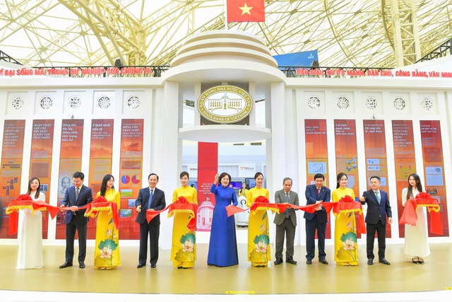 Dấu ấn ngành Ngân hàng tại Triển lãm thành tựu Đất nước 80 năm- Ảnh 1. Dấu ấn ngành Ngân hàng tại Triển lãm thành tựu Đất nước 80 năm- Ảnh 1.