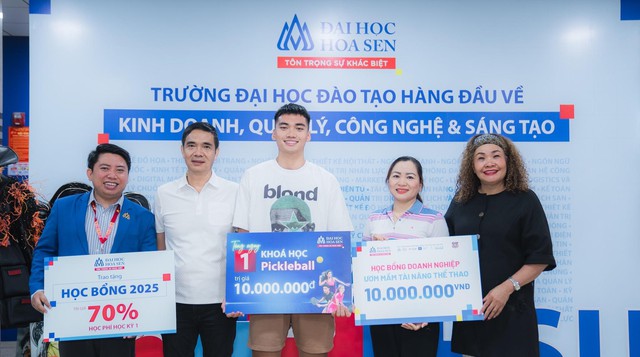 Đại học Hoa Sen cam kết học phí ổn định toàn khóa với nhiều cơ hội học bổng đến 70% - Ảnh 1.