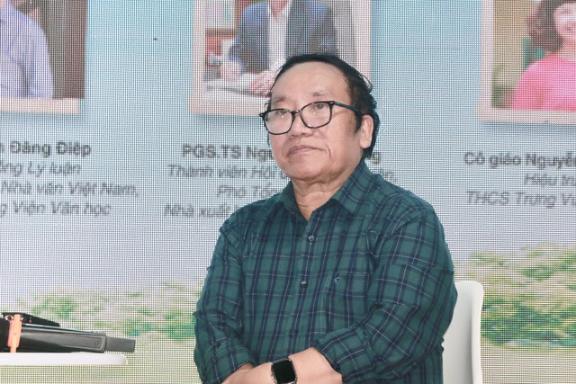 Nhà thơ Trần Đăng Khoa: Học sinh, sinh viên hiện nay không có thời gian đọc sách - Ảnh 2.