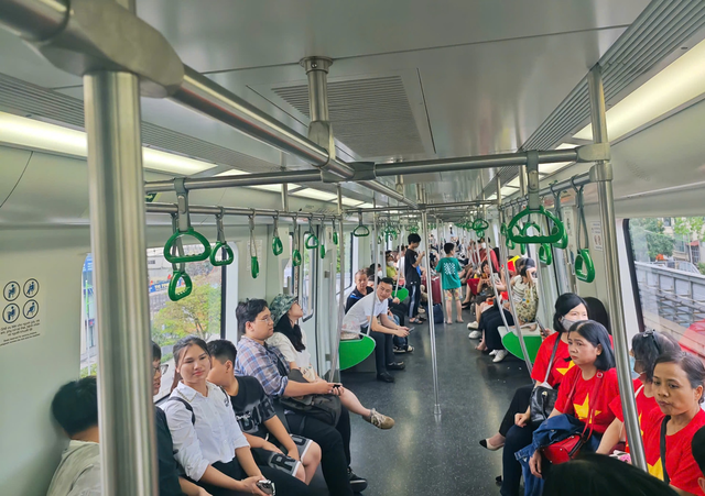 Giá vé xe buýt, metro dịp 2/9 thế nào? - Ảnh 1.