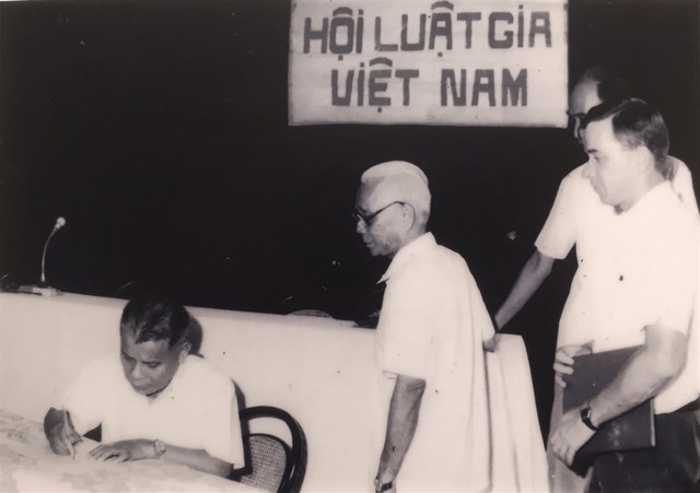 Phát huy trí tuệ luật gia, đóng góp vì một Việt Nam phồn vinh, thịnh vượng- Ảnh 1. Phát huy trí tuệ luật gia, đóng góp vì một Việt Nam phồn vinh, thịnh vượng- Ảnh 1.