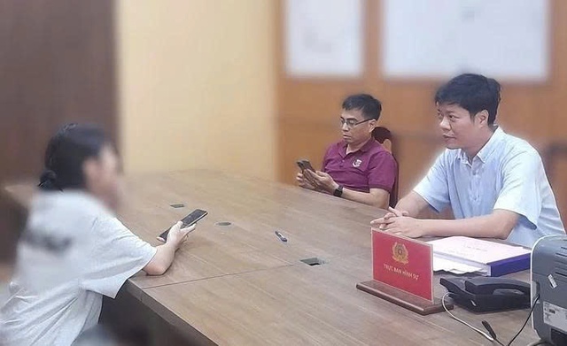 Công an Đồng Nai giải cứu thành công một thiếu nữ 14 tuổi nghi bị “bắt cóc online”. - Ảnh 1.