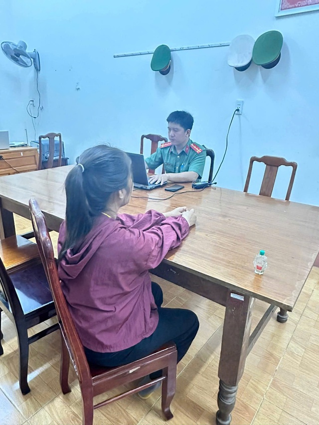 Công an xã Đồng Phú: Làm việc với đối tượng đăng tải thông tin sai sự thật về nội dung bắt cóc trẻ em - Ảnh 2.