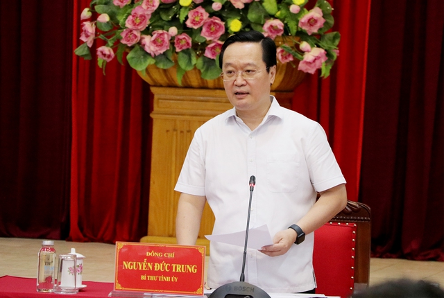 Lãnh đạo Nghệ An: Khẩn trương khắc phục hậu quả sau lũ, đảm bảo học sinh đến trường đúng dịp khai giảng- Ảnh 3.
