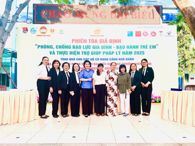 Nâng cao ý thức pháp luật về bảo vệ trẻ em từ phiên tòa giả định tại Tp.HCM - Ảnh 3.