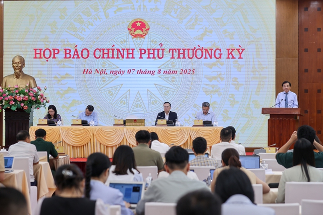 Bộ GD&ĐT: Không loại bỏ kiểm định bắt buộc trong giáo dục đại học- Ảnh 2.