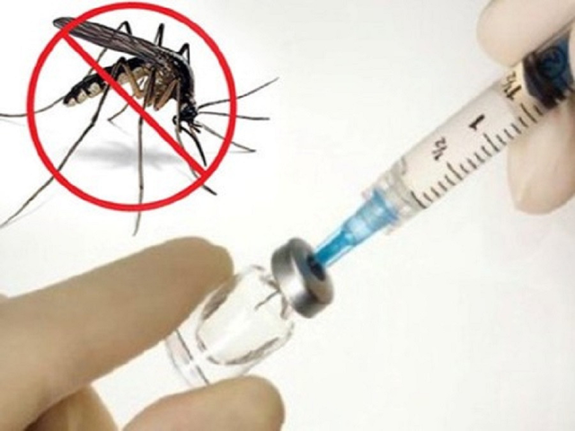 Dịch sốt xuất huyết tiếp tục nóng, giá vắc-xin cũng "sốt bỏng tay" - Ảnh 1.