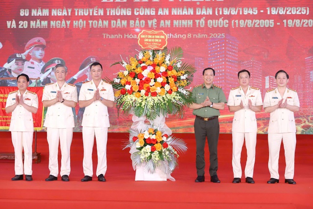 Công an đảm bảo ổn định chính trị, an ninh trật tự để Thanh Hóa phát triển   - Ảnh 3.
