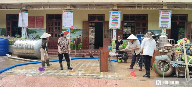 Nhiều trường miền núi tan hoang sau lũ, Nghệ An nỗ lực khắc phục để đón năm học mới- Ảnh 5. Nhiều trường miền núi tan hoang sau lũ, Nghệ An nỗ lực khắc phục để đón năm học mới- Ảnh 5.