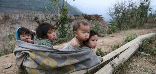 Những đứa trẻ bị “bỏ rơi” - Ảnh 1.