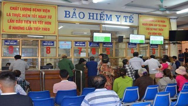 Thủ tục khám chữa bệnh bảo hiểm y tế theo quy định mới nhất, ai cũng nên biết - Ảnh 1.