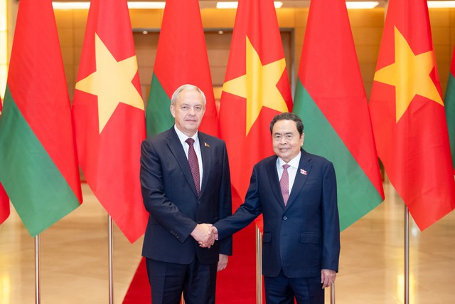 Chủ tịch Quốc hội Trần Thanh Mẫn tiếp Chủ tịch Hạ viện Belarus- Ảnh 2. Chủ tịch Quốc hội Trần Thanh Mẫn tiếp Chủ tịch Hạ viện Belarus- Ảnh 2.