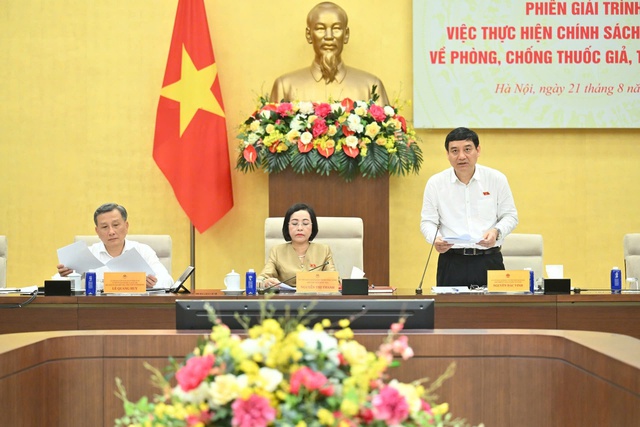 Nghiên cứu tăng nặng hình phạt đối với hành vi sản xuất, buôn bán, tàng trữ thuốc giả - Ảnh 1.
