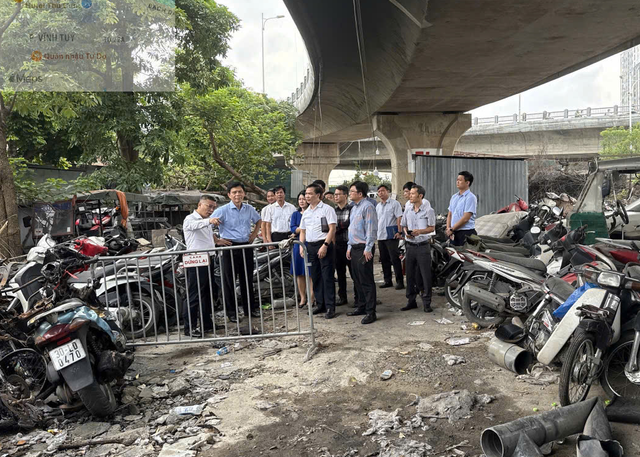 Cập nhật về tình trạng cầu Vĩnh Tuy sau vụ cháy thiêu rụi hàng trăm xe máy - Ảnh 1.