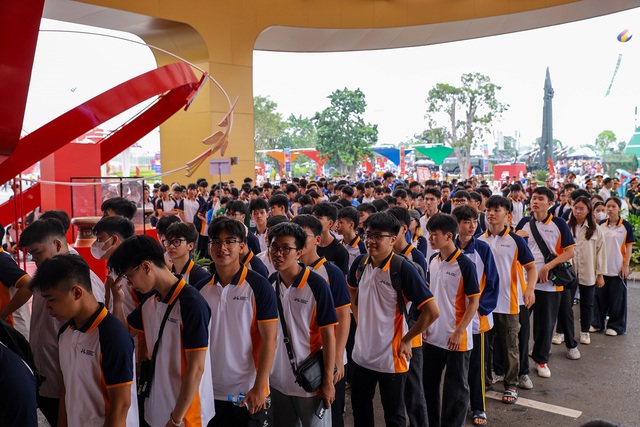 Chỉ còn 5 ngày để khám phá triển lãm lớn nhất lịch sử với những trải nghiệm có 1-0-2 - Ảnh 10.