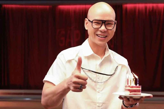 Nam ca sĩ nổi tiếng hé lộ sự thật sau tin đồn nhận tiền tỷ bản quyền Khúc Hát Mừng Sinh Nhật - Ảnh 4.