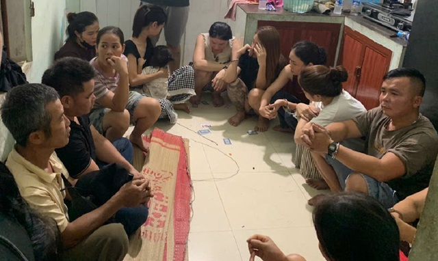 Triệt xóa sới bạc “boong ke” lắp đặt hệ thống camera dày đặc, có cảm biến báo động - Ảnh 1.