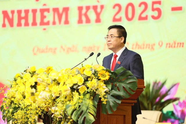 Bí thư Tỉnh ủy Quảng Ngãi: Nhìn thẳng sự thật, đánh giá khách quan thành tựu, hạn chế- Ảnh 4. Bí thư Tỉnh ủy Quảng Ngãi: Nhìn thẳng sự thật, đánh giá khách quan thành tựu, hạn chế- Ảnh 4.