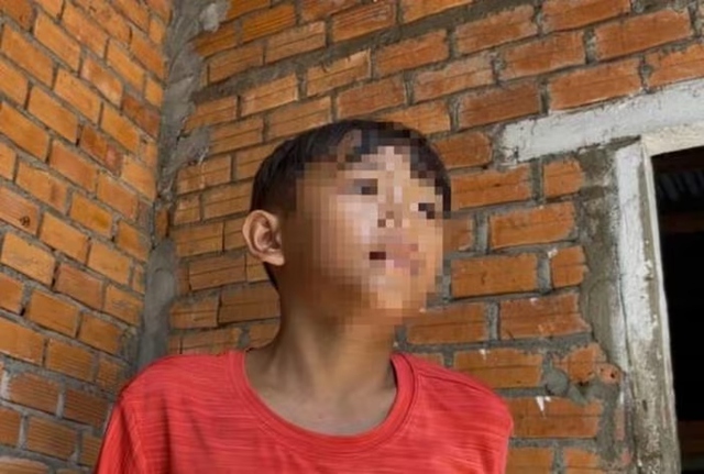 Vụ 3 người bị sát hại Đắk Lắk: Cậu bé hàng xóm cứu bạn thoát chết - Ảnh 1.
