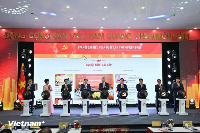 Thông tấn xã Việt Nam vinh dự đón nhận Huân chương Hồ Chí Minh lần thứ 3- Ảnh 3.