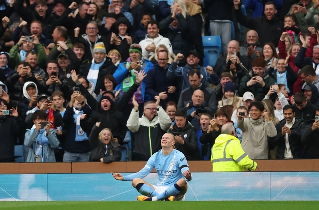 Pep Guardiola đưa ra lời cảnh báo về Haaland trước trận đại chiến với Arsenal - Ảnh 1. Pep Guardiola đưa ra lời cảnh báo về Haaland trước trận đại chiến với Arsenal - Ảnh 1.