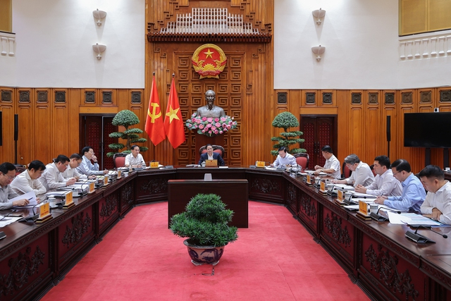 Thủ tướng: Tập trung thông tuyến cao tốc từ Cao Bằng tới Cà Mau trong năm 2025 - Ảnh 1.