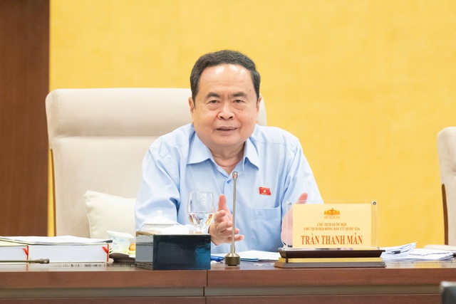 Giữa tháng 11 sẽ quyết định số lượng, cơ cấu ĐBQH khóa mới- Ảnh 2. Giữa tháng 11 sẽ quyết định số lượng, cơ cấu ĐBQH khóa mới- Ảnh 2.