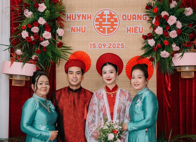 Khoảnh khắc ngập tràn hạnh phúc trong lễ vu quy của Tuệ Như - Hồ Quang Hiếu - Ảnh 1.