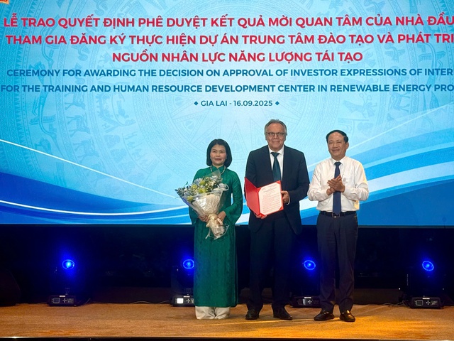 Gia Lai khởi động Trung tâm đào tạo nhân lực năng lượng tái tạo đầu tiên của Việt Nam- Ảnh 1.