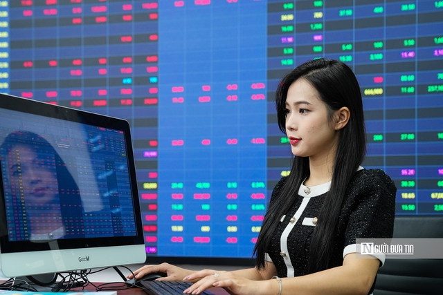 Thị trường chứng khoán chờ “cú hích” từ kết quả xét nâng hạng FTSE Russell- Ảnh 1. Thị trường chứng khoán chờ “cú hích” từ kết quả xét nâng hạng FTSE Russell- Ảnh 1.