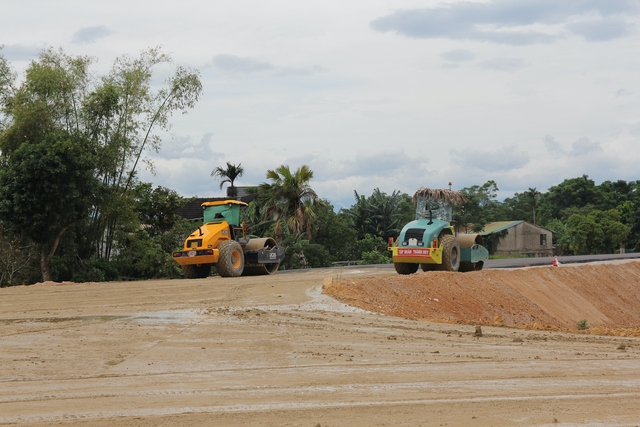 Hà Tĩnh: Tăng tốc giải ngân vốn đầu tư công giai đoạn cuối năm - Ảnh 2.