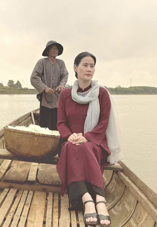 Hai người mẹ trong Mưa đỏ: Giống nhau từ trong phim đến đời thực, cùng tên, cùng tuổi và cùng một nỗi đau - Ảnh 7.